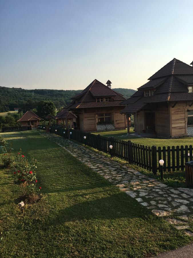 Vila Nacionalna Kuca Bajo Mackat Exteriér fotografie