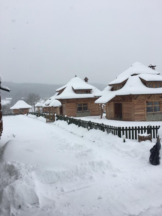 Vila Nacionalna Kuca Bajo Mackat Exteriér fotografie