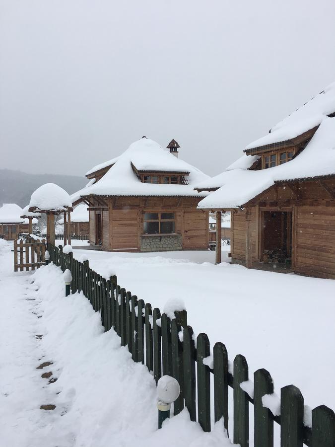 Vila Nacionalna Kuca Bajo Mackat Exteriér fotografie