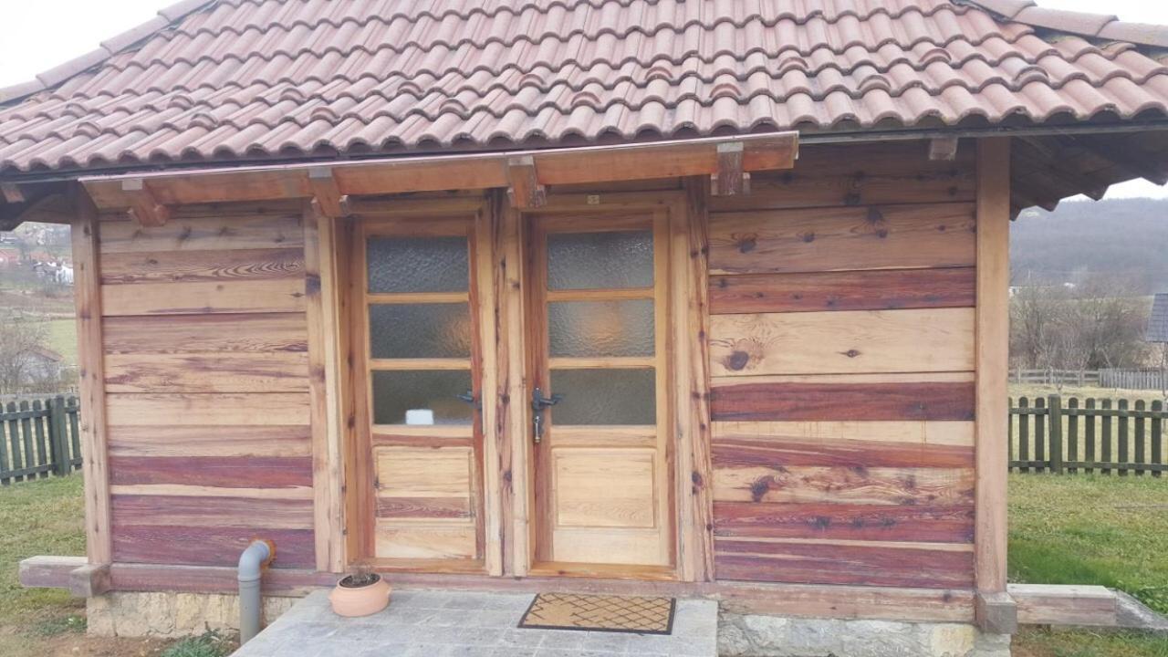 Vila Nacionalna Kuca Bajo Mackat Exteriér fotografie