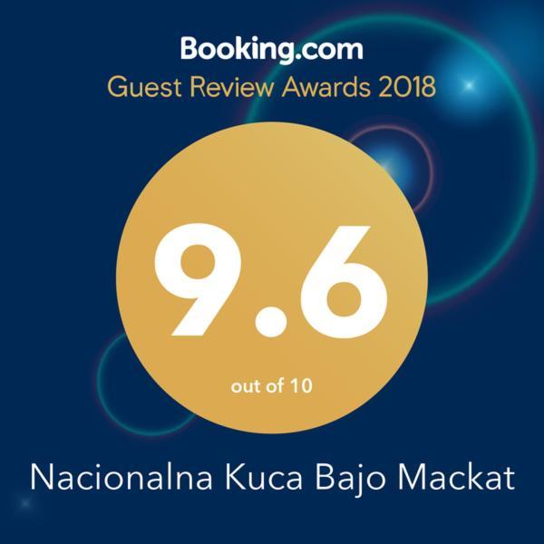 Vila Nacionalna Kuca Bajo Mackat Exteriér fotografie